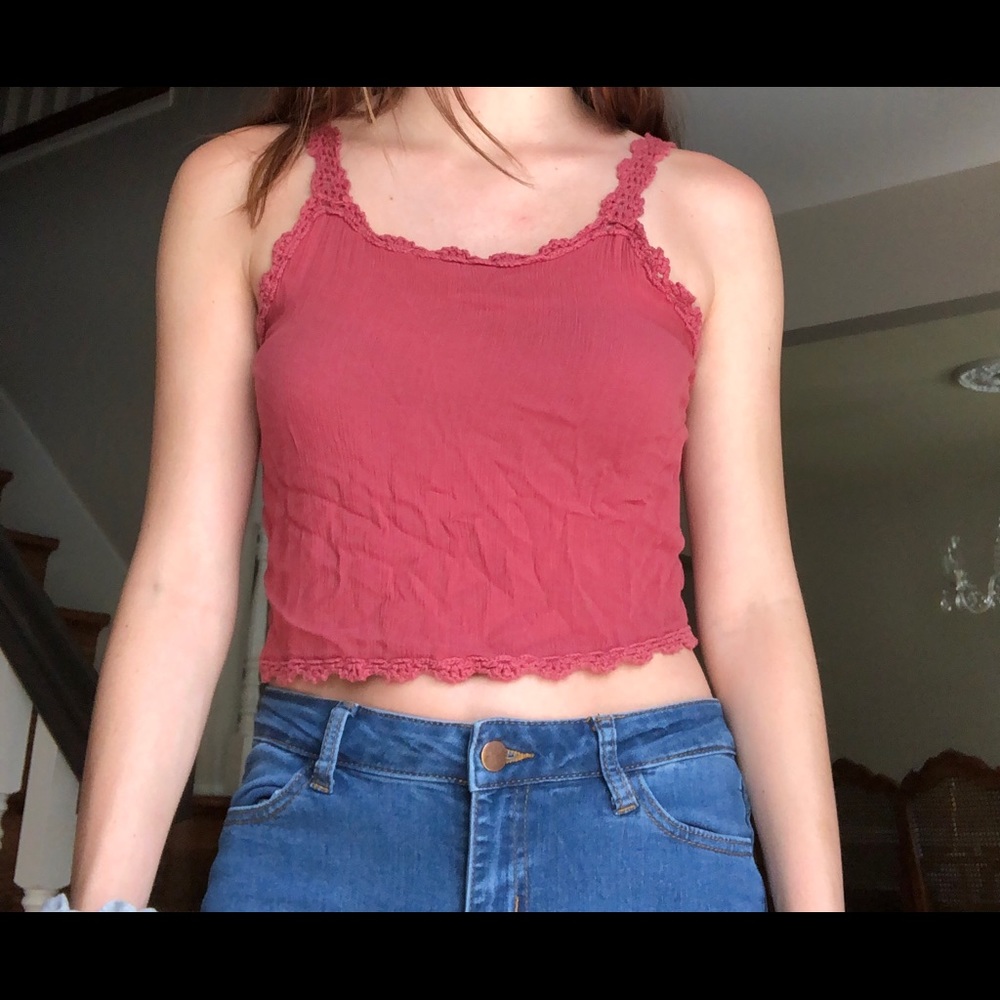 La hearts crochet crop top
